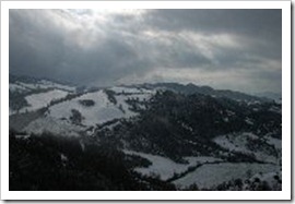 The wintery Umbrian hills near Monte Valentino